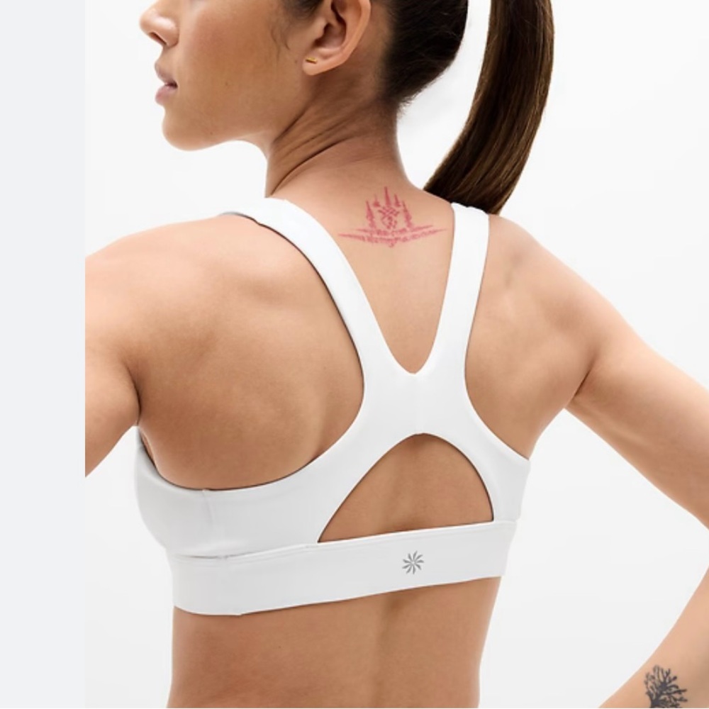 Athleta White Sports Bra-Pads are Included - Picture 1 of 4
